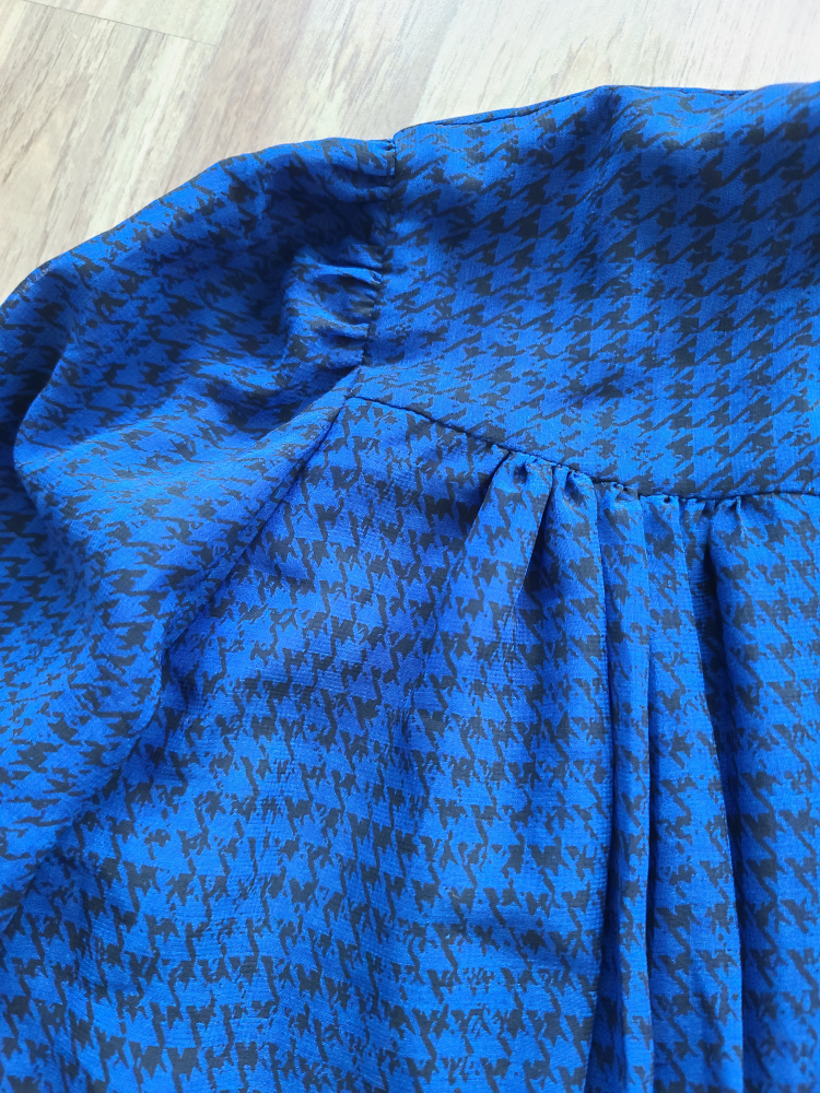 Blue Formal Dress image indicator(2)