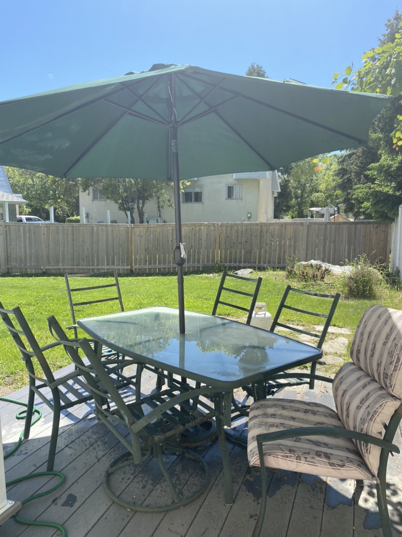 Patio set