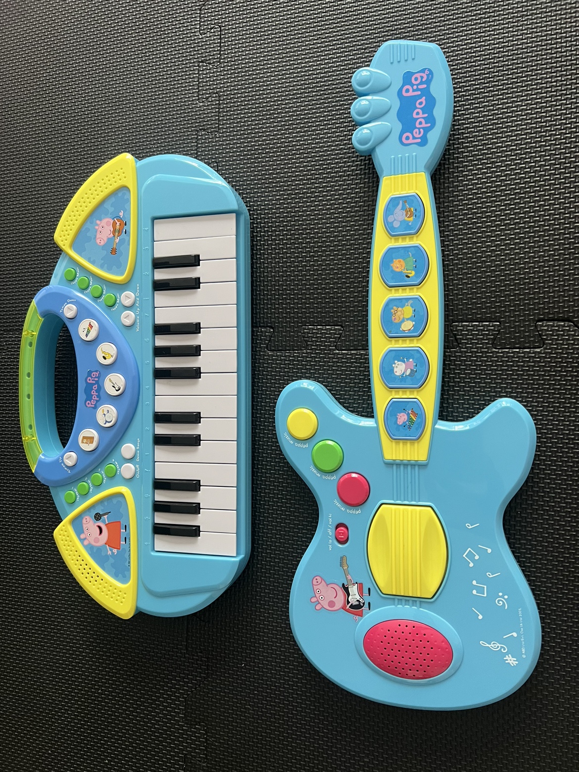 Peppa Pig Guitar and Piano Set-$35