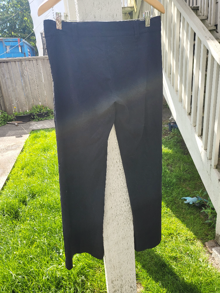 yoga pants - photo 3