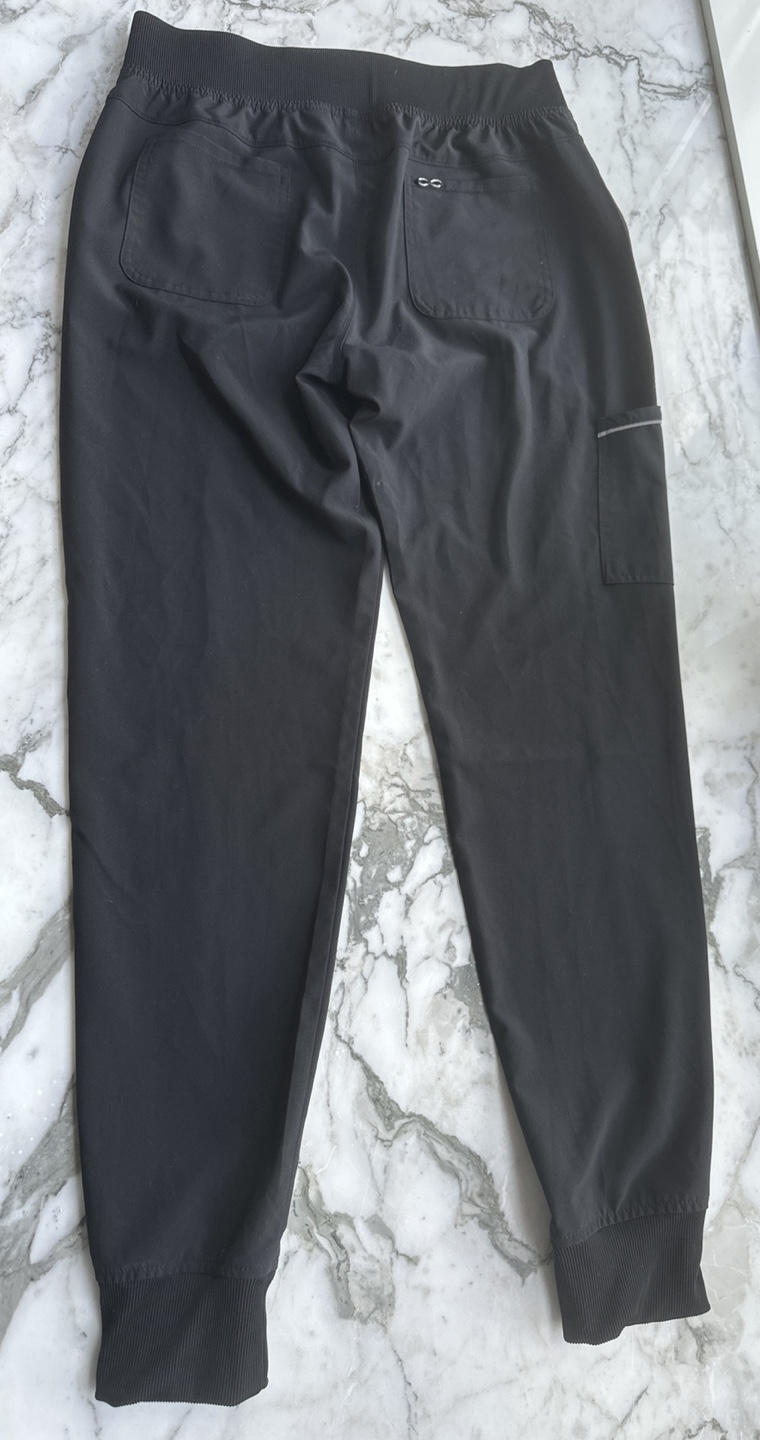 Black scrub pants - photo 3