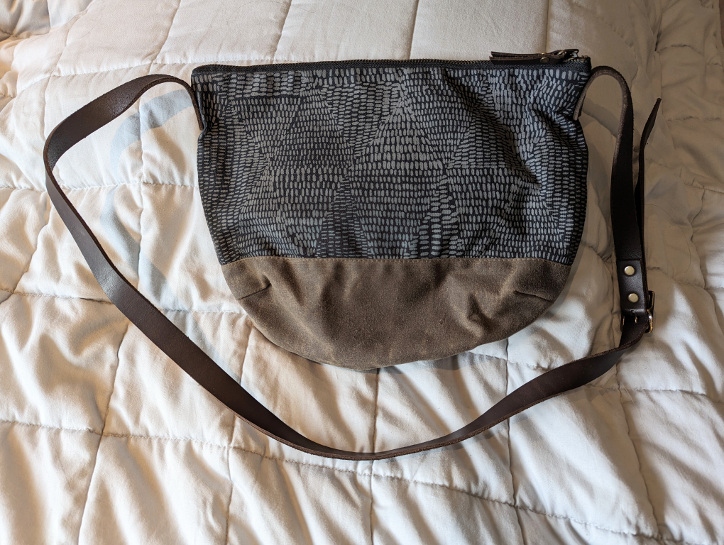 Like New Bookhou Day Bag image indicator(2)