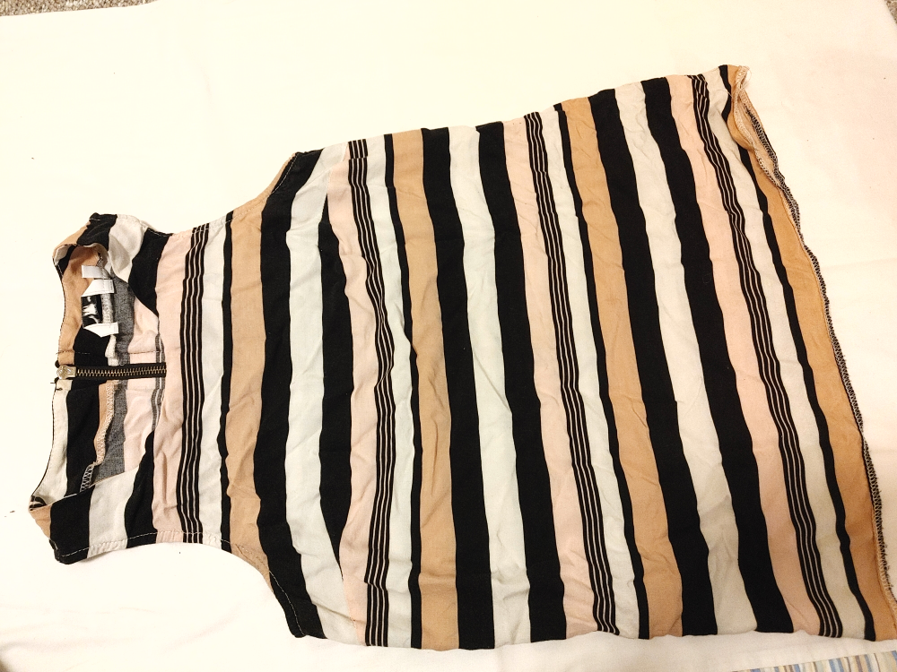 Brand New GUESS Denim Shorts image indicator(6)