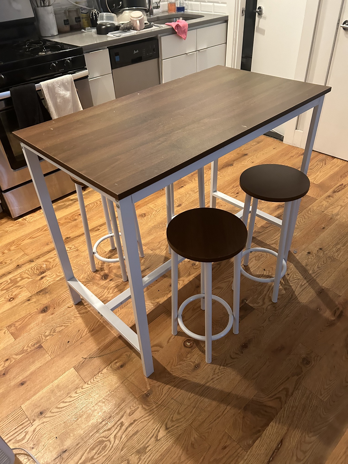 Kitchen island
