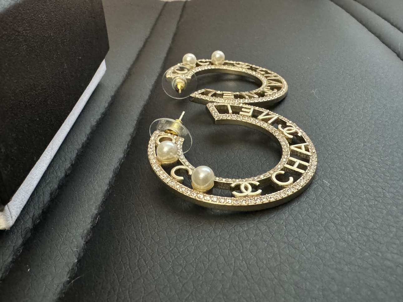 CHANEL Hoop Earrings image indicator(3)