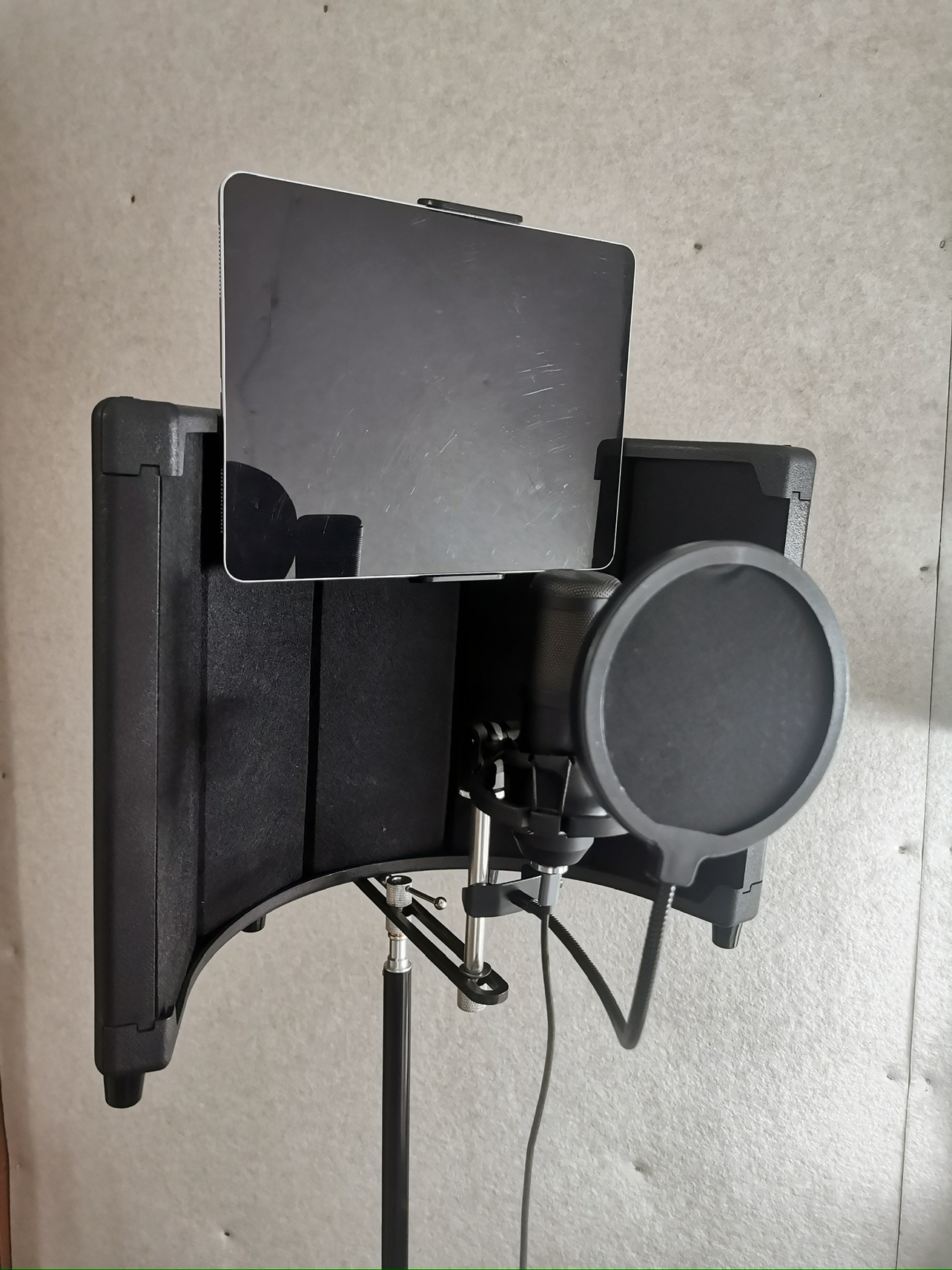 Microphone recording booth home studio isolation shield - photo 5