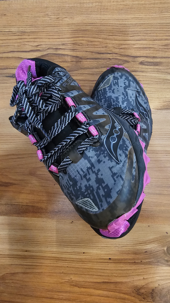 Saucony women's peregrine runshield running shoes image indicator(3)