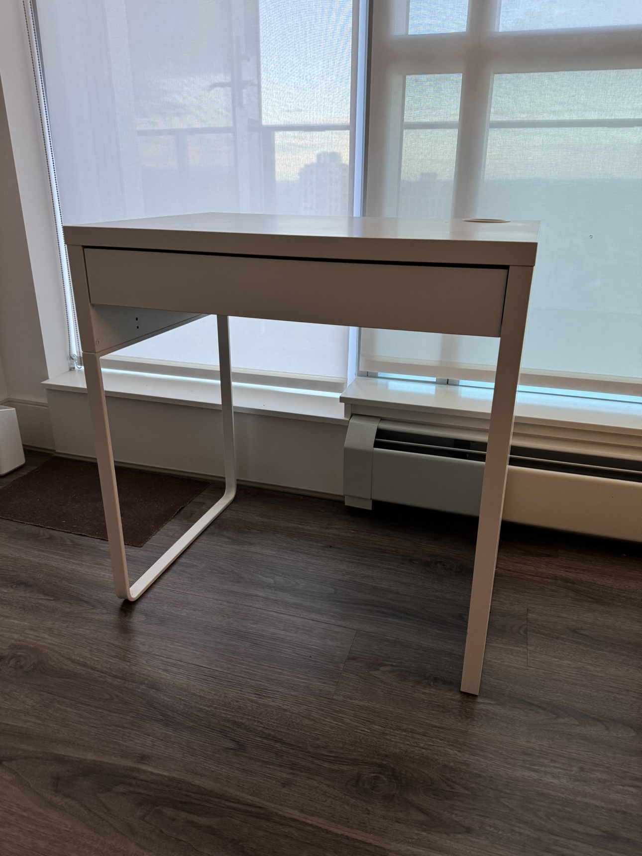 Moving out sale - Work table and chair