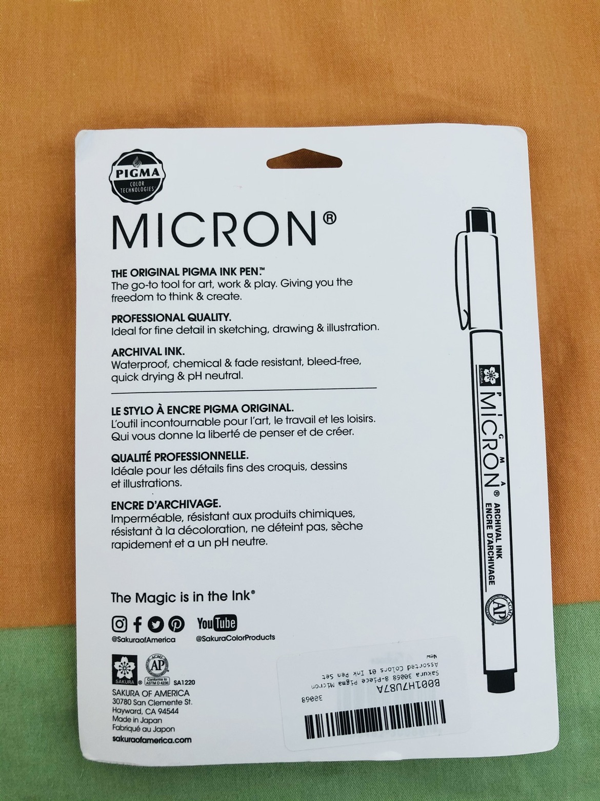 BNIB Sakura 8-Piece Pigma Micron Assorted Colors 01 Ink Pen Set - photo 2