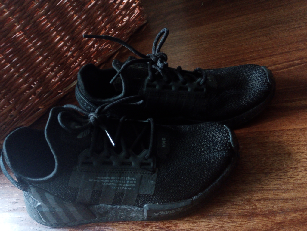 Adidas Runners image indicator(3)