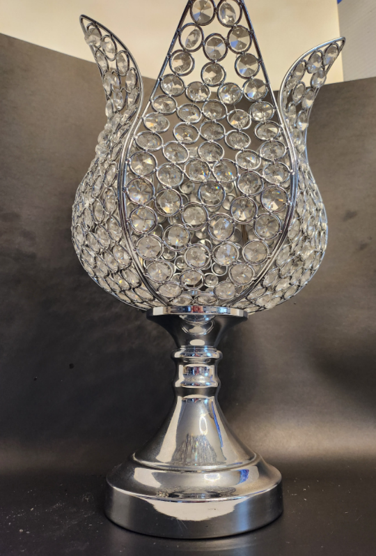 Tulip Crystal and Silver Metal Center Piece - photo 5