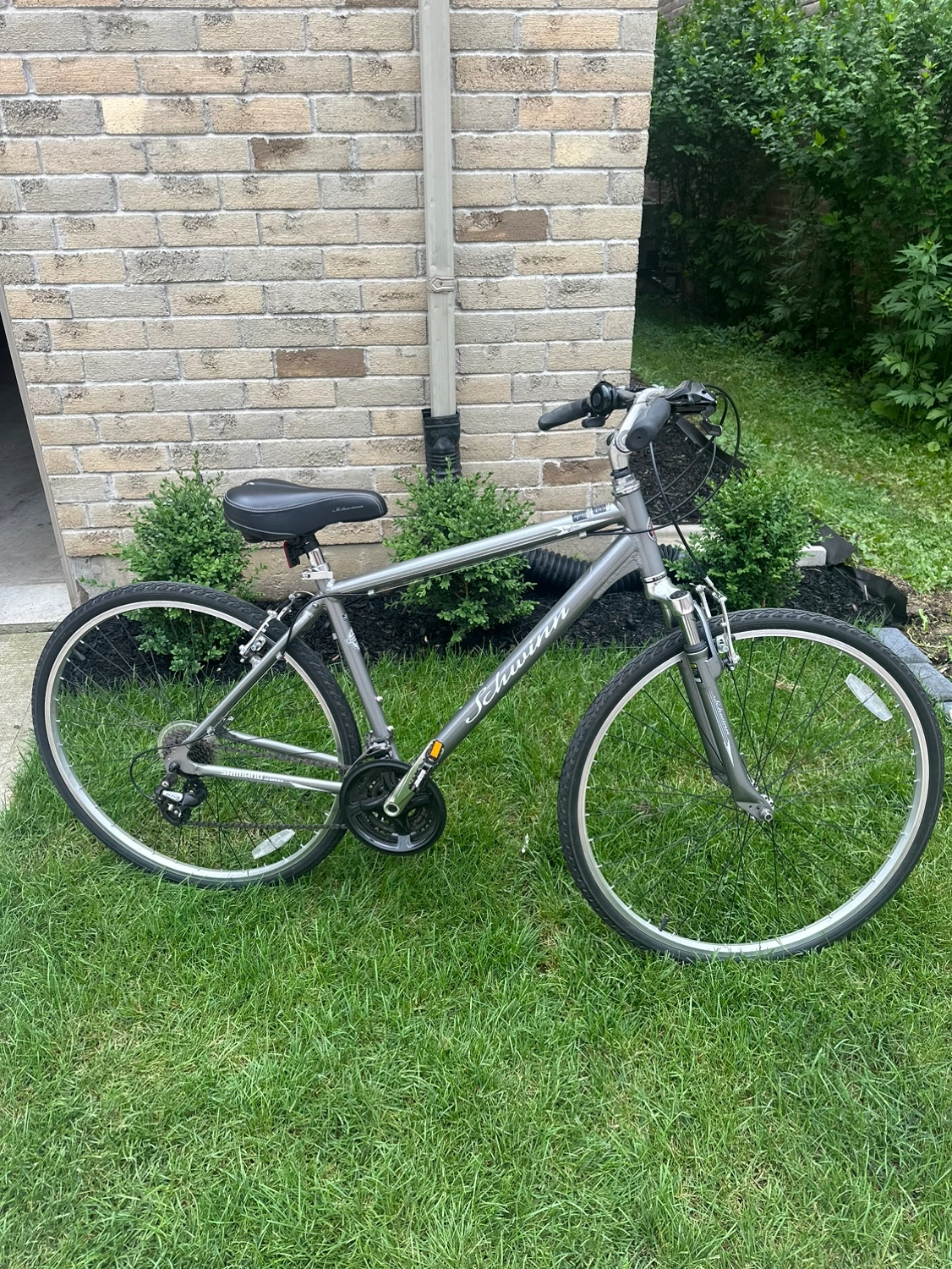 24 Speed Schwinn Hera Bike Schwinn Hydra (24 Speed, Hybrid Bike