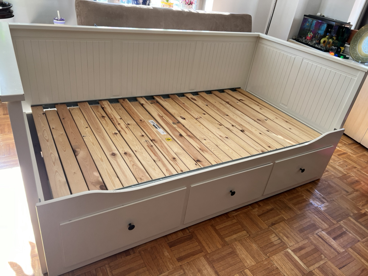 IKEA Hemnes Daybed for sale!