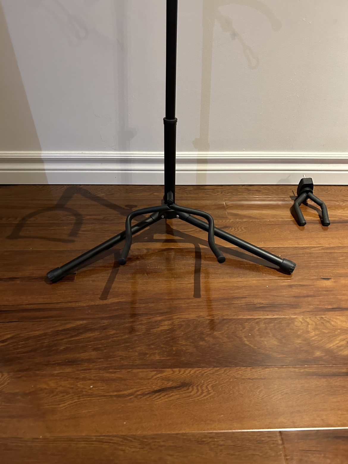 Guitar stand and hook image indicator(3)