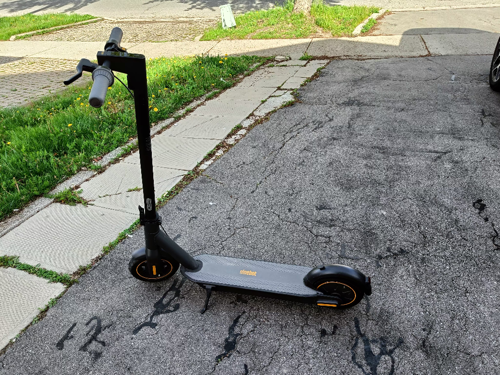 Segway Ninebot G30P Electric scooter - photo 5
