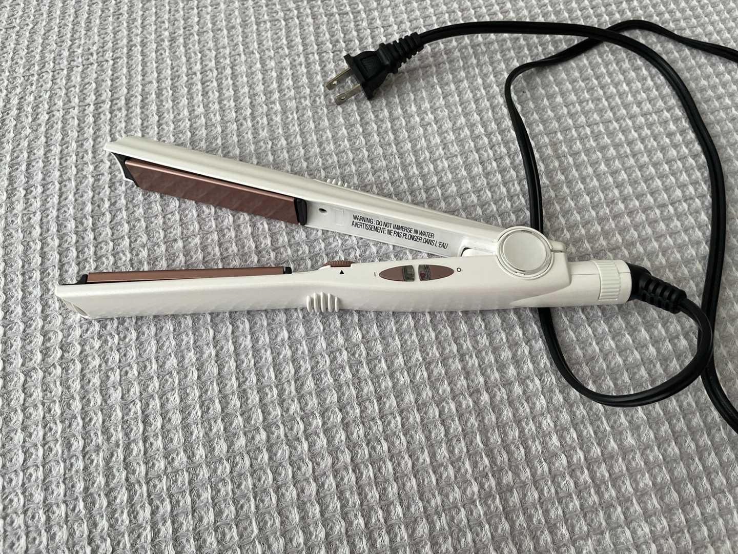 Quo 1" Ceramic Hair Straightner - photo 2