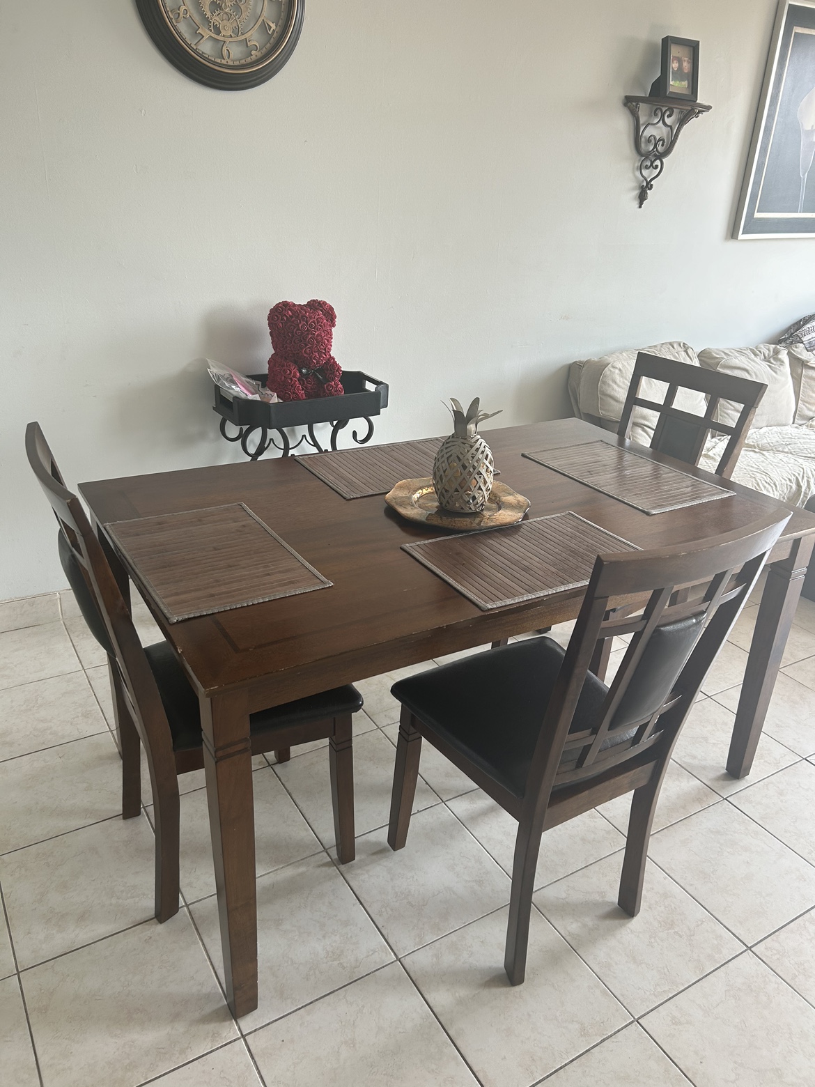 Wood dining room table I only have three chairs. - photo 2