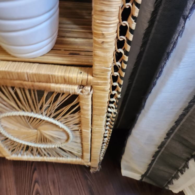 Boho vintage Peacock Shelf unit - photo 4