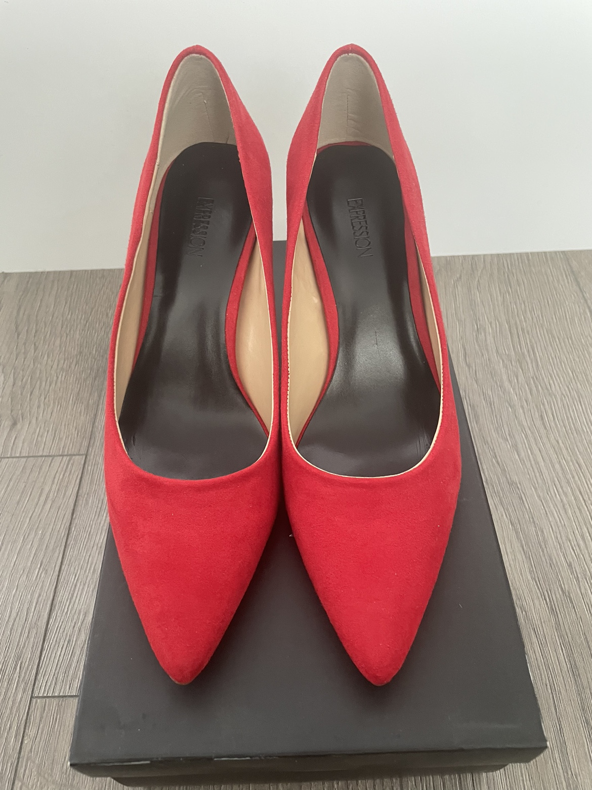 Red suede heels - photo 3
