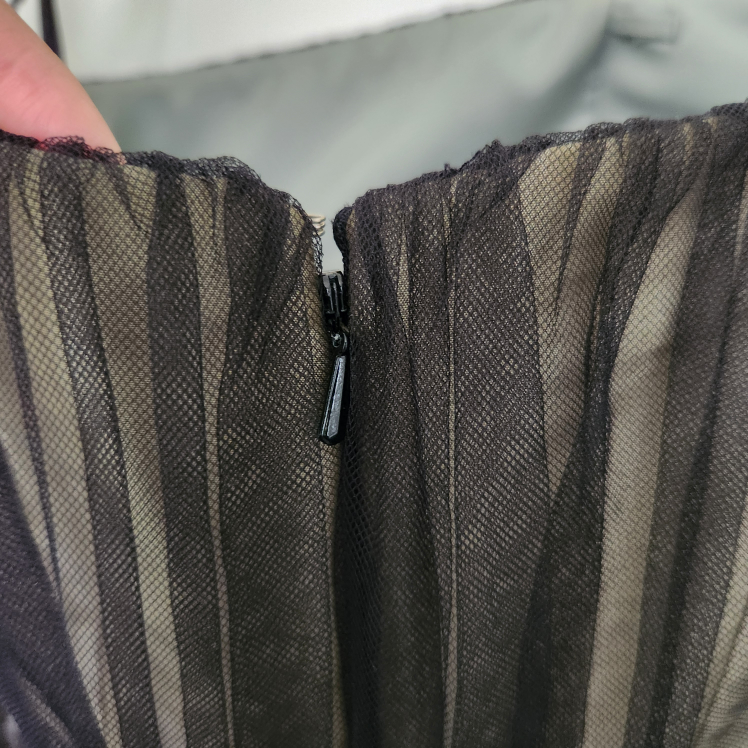 Olive green dress image indicator(4)