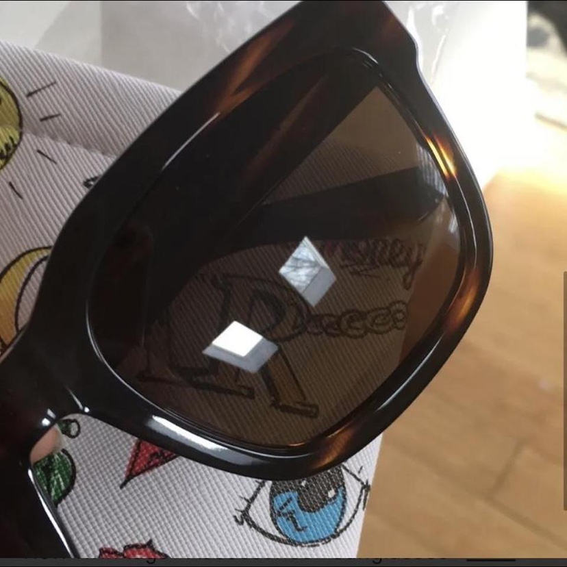 sunglasses tortoise shell new image indicator(4)