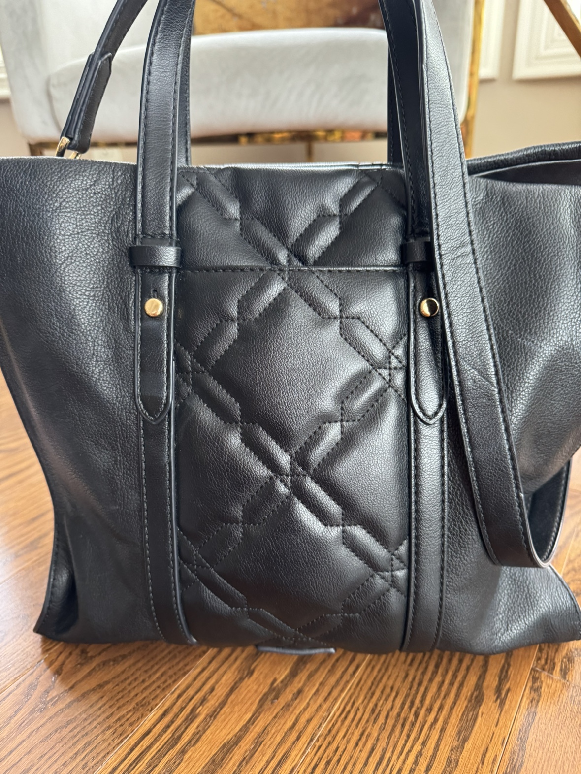 Hand bag