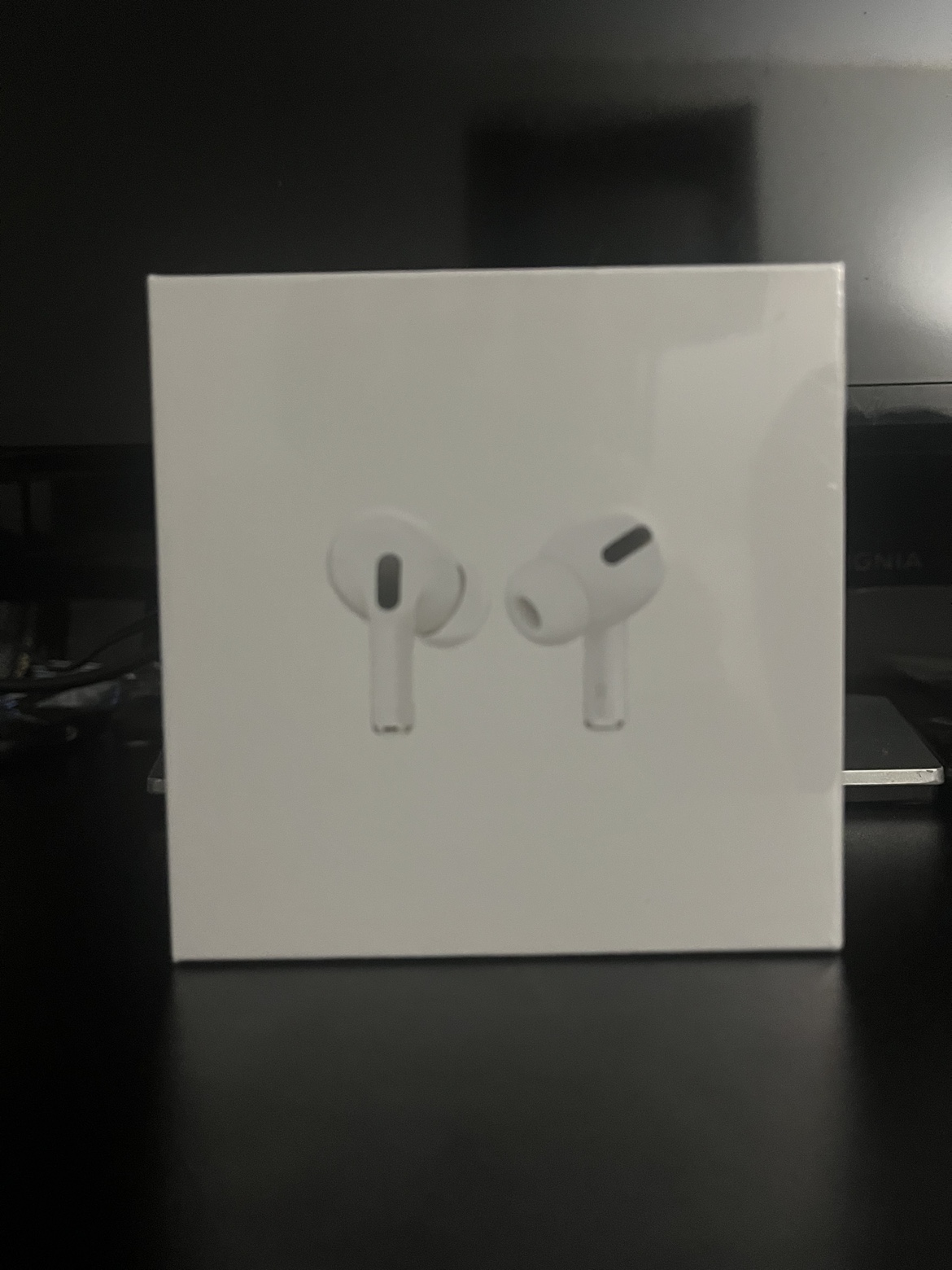 Airpod Pro 3rd Gen - photo 3