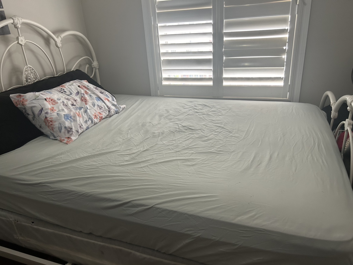 Ashley furniture metal bed frame - photo 3