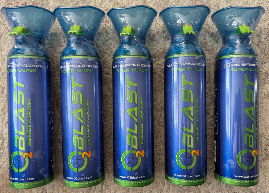 O2 Blast Compressed Oxygen Canisters