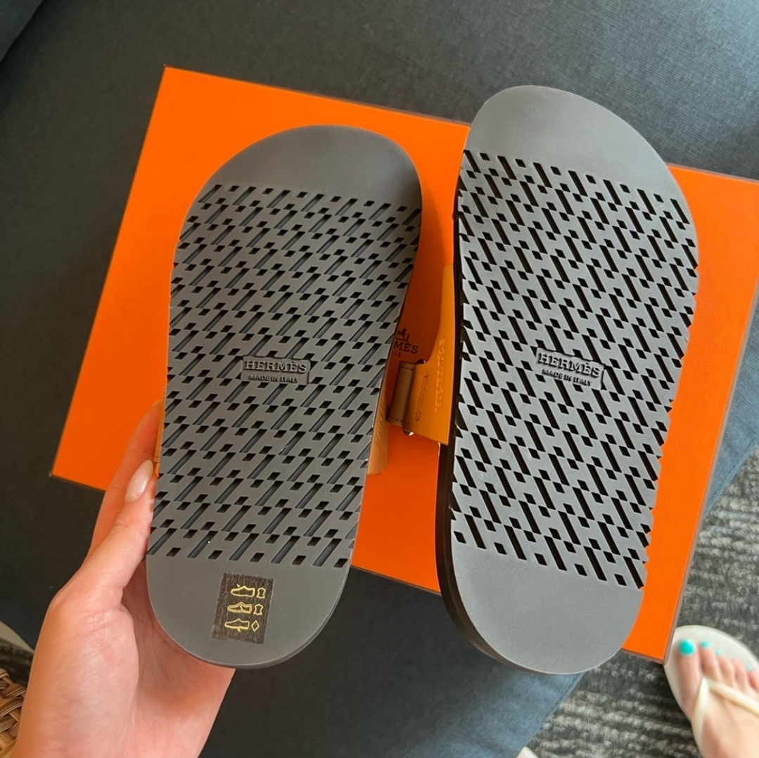 HERMES CHYPRE SANDALS 6.5 - photo 2