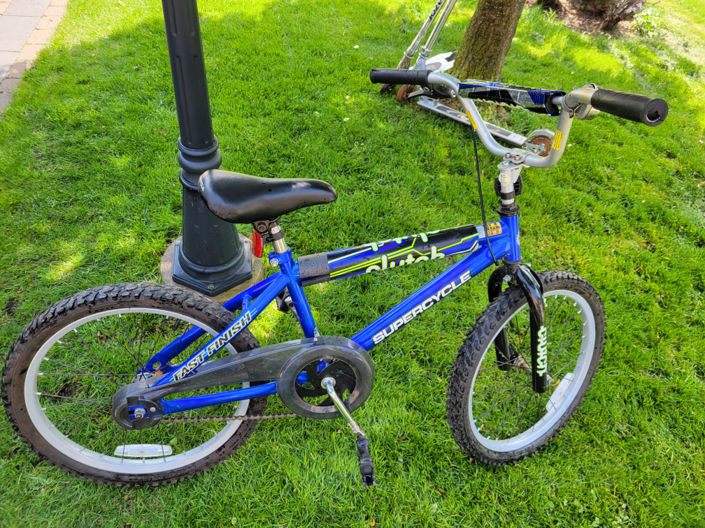 20" Unisex Bike thumbnail