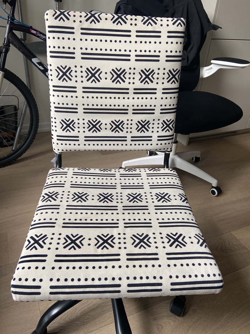 Desk Chair with Wheels