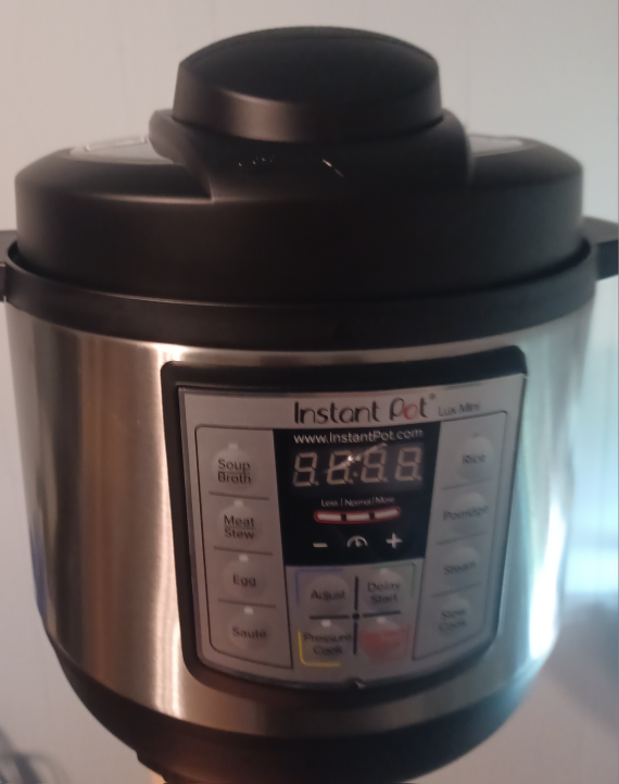 Instant Pot Lux Mini-  3 Quart - photo 2