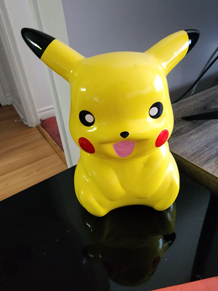 Pikachu Piggybank thumbnail