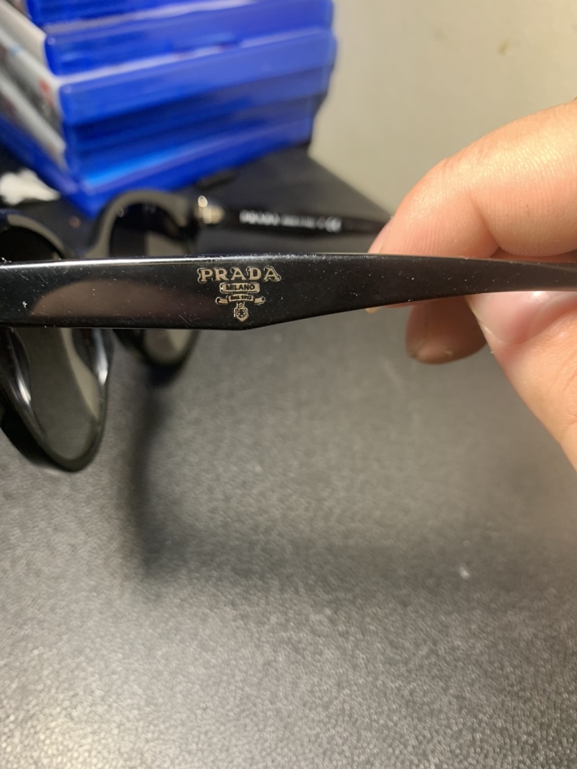 Prada Sunglasses - photo 4