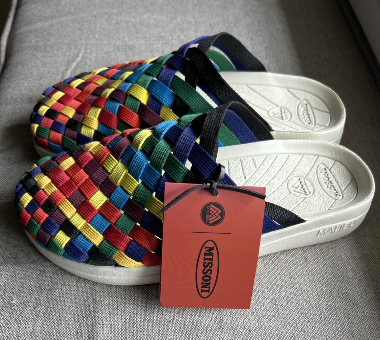 Missoni Malibu slides image indicator(2)