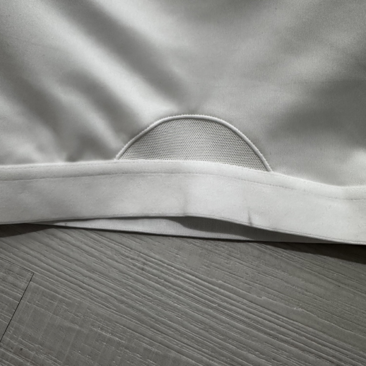 NWT Adidas Aeroreact Training Light Support Bra in White image indicator(5)