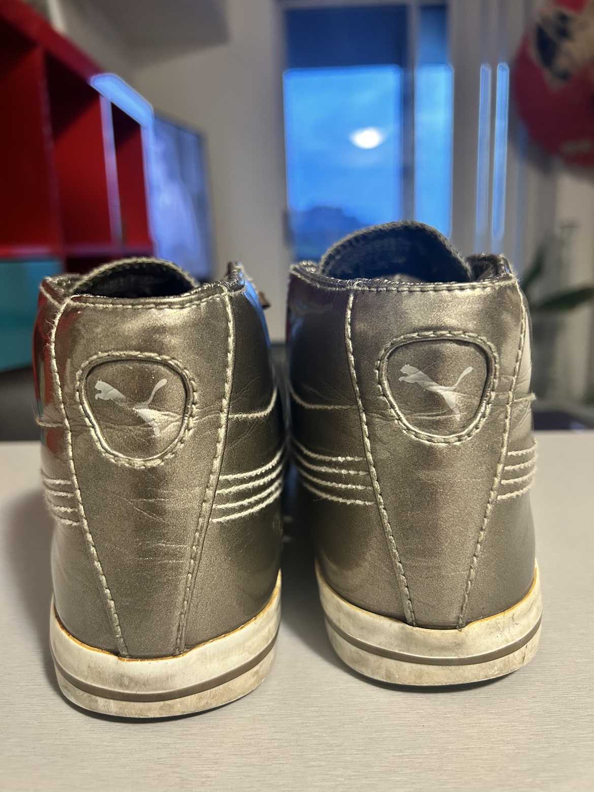 2010 Puma’s Size 8.5 Shoes - photo 3
