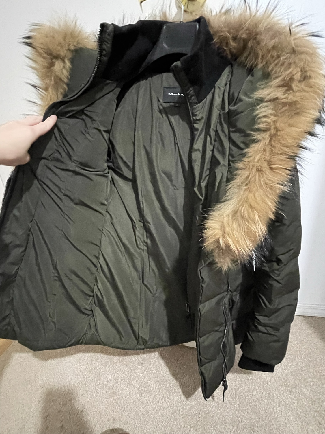 Women’s size small Mackage Parka - photo 4