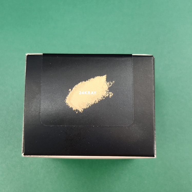 Fenty Beauty fairy bomb shimmer powder 24 kray - photo 2