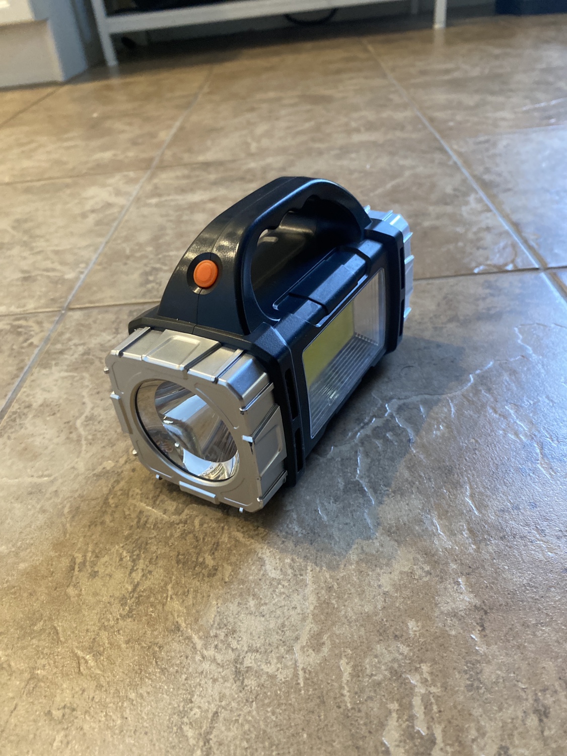 Flashlight including Charging Port for Phones 📱