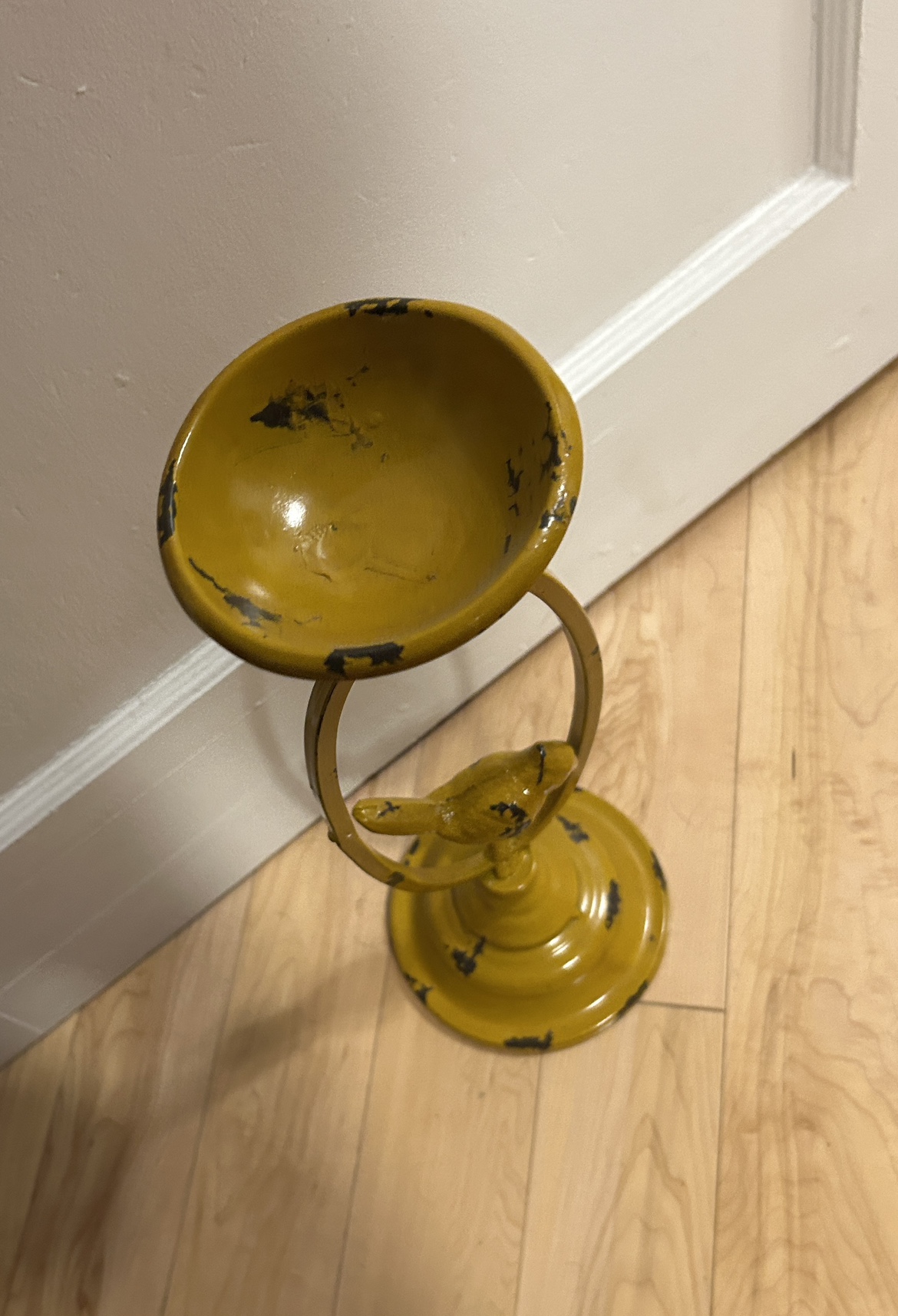 Distressed mustard bird candle holder - photo 3