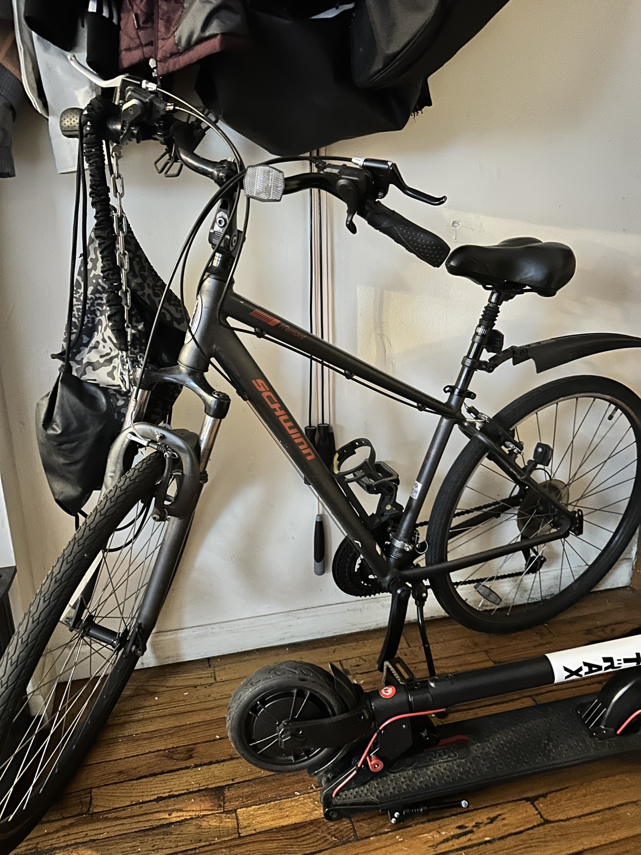 Schwinn Adult Bike Medium Size 5’5-5’10 - photo 2