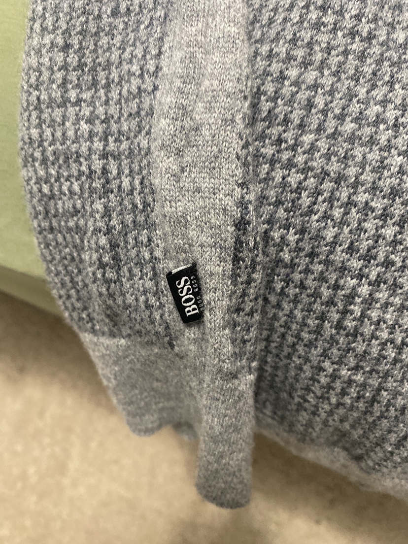 Hugo boss sweater - photo 3