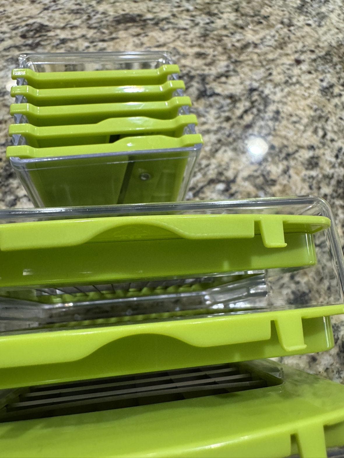 Mueller 8 blade vegetable chopper - photo 3