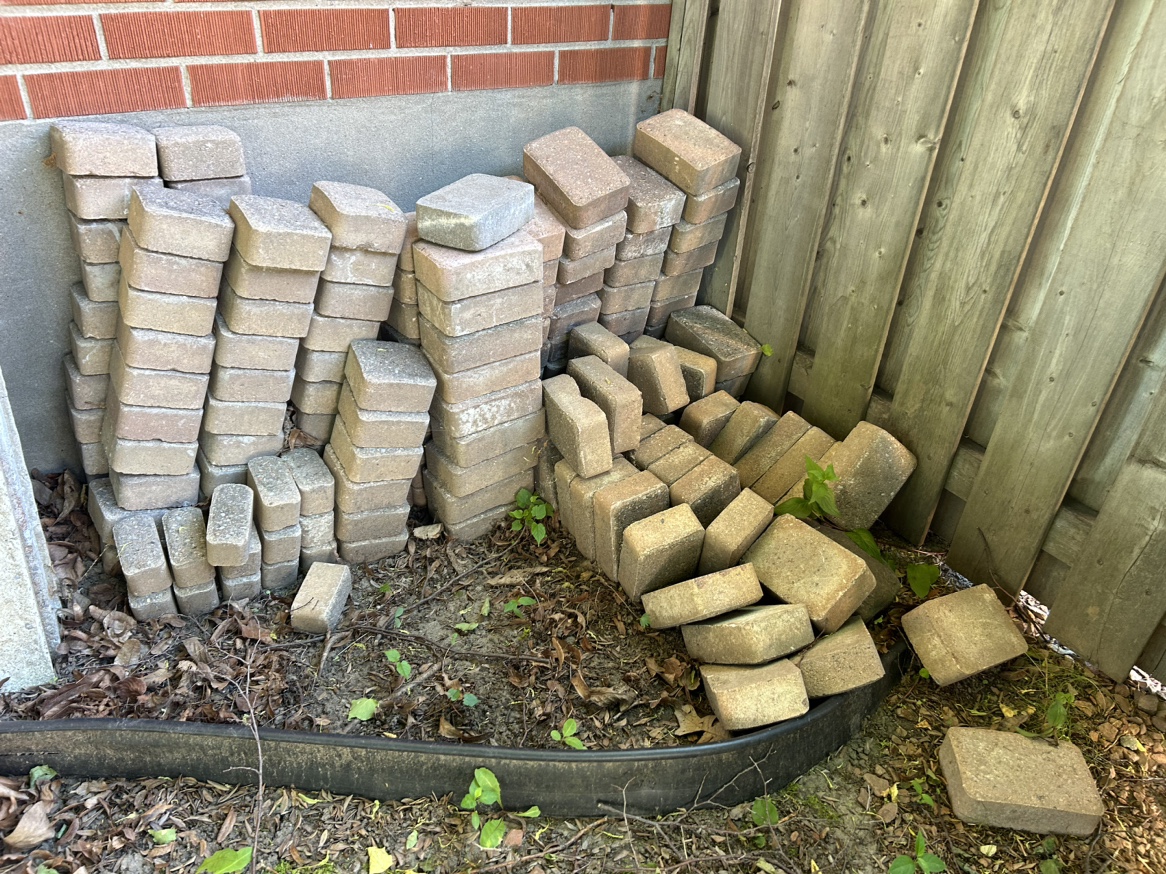 Patio / paving stones