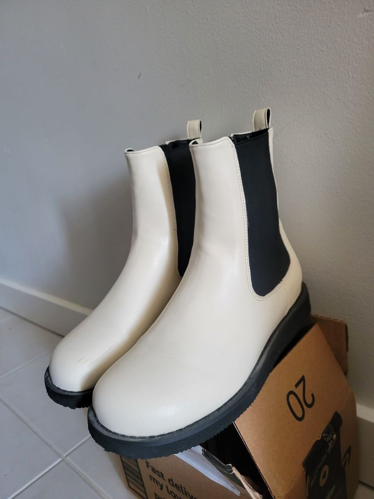 Chelsie boots