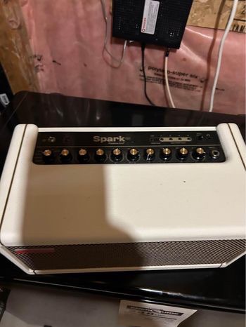 Guitar amp - photo 2