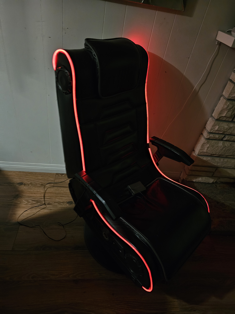Gaming chair - photo 2