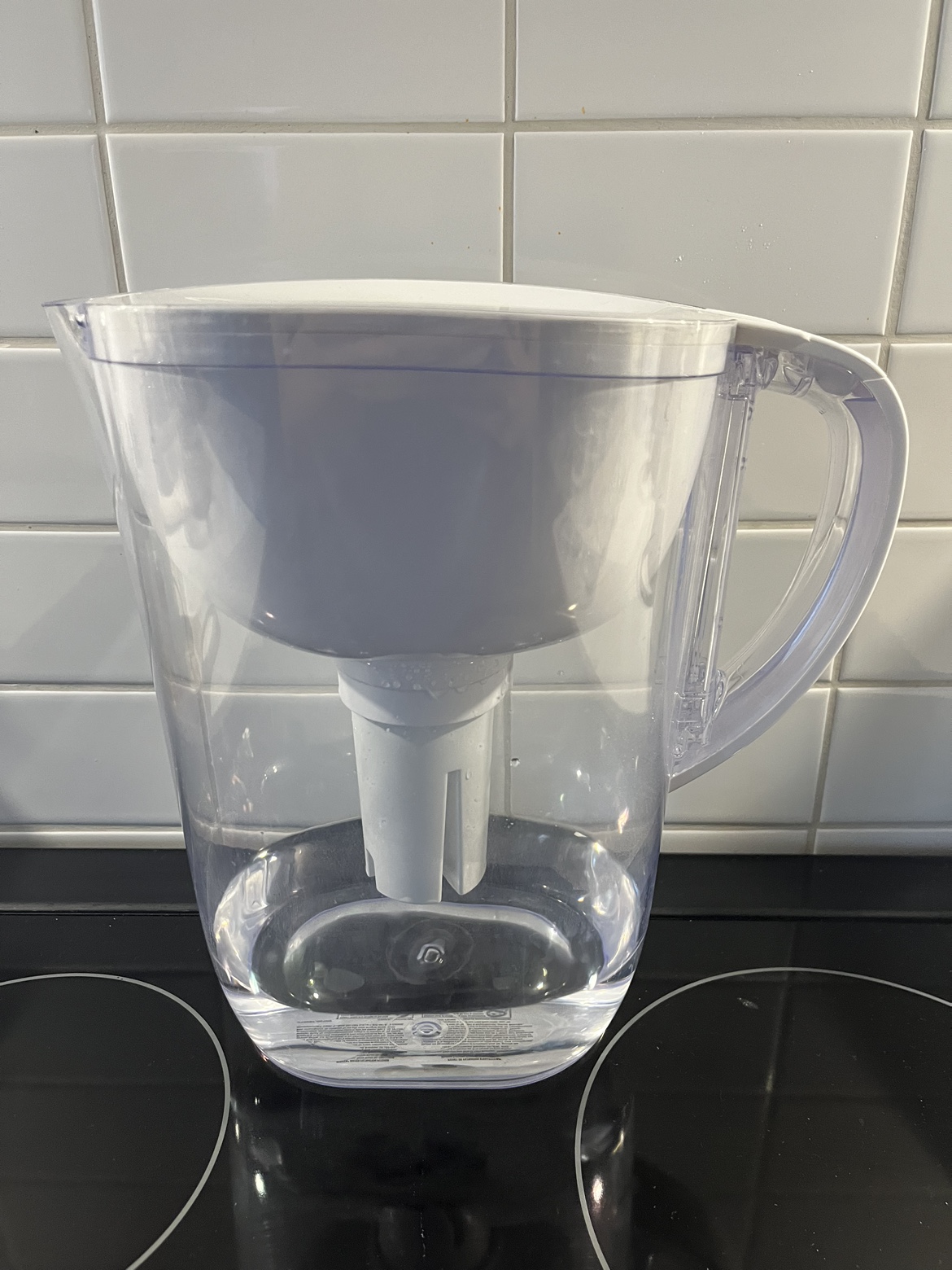 Brita water filter jug (10 glass capacity)